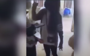 Clip gái xinh cởi đồ - Những vấn đề nóng bỏng về quyền riêng tư và đạo đức hiện nay