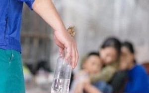 Hiệu trưởng ở Quảng Ngãi bị con gái tố bạo lực gia đình