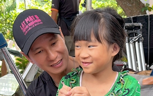 Lý Hải: "Ba làm đạo diễn, mẹ làm sản xuất, con đi bán vé số trải nghiệm"