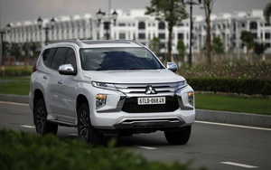 Bảng giá xe Mitsubishi tháng 4: Mitsubishi Pajero Sport được giảm 50% lệ phí trước bạ