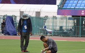 Sân Olympic đẹp mượt mà trước lượt khai mạc môn bóng đá nam SEA Games 32