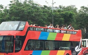 Dịp nghỉ lễ 30/4, xe buýt 2 tầng phục vụ miễn phí tham quan Hà Nội