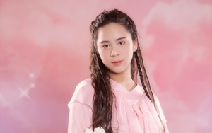 Hoa hậu Hoàn vũ nhí Bella Vũ: Mỗi ngày con đi học về, mẹ hay nói "sao nhìn con giống ăn mày thế"