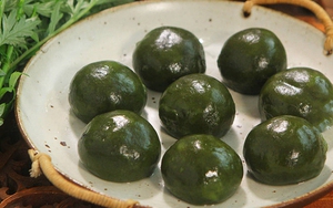 Loại rau quen thuộc làm bánh màu xanh ngọc bích mang dâng cúng Tết Thanh minh cực kỳ đẹp mắt