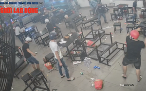 CLIP: Choáng với hình ảnh quán ăn ở TP HCM bị "khủng bố" nghi tín dụng đen