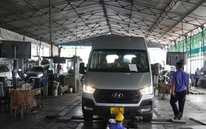 Đăng kiểm trong tháng 4 ở TPHCM tiếp tục căng thẳng