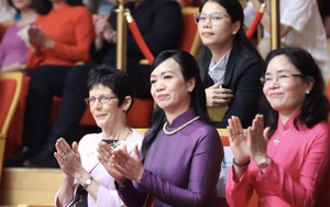 Phu nhân Chủ tịch nước Võ Văn Thưởng cùng Phu nhân Toàn quyền Australia thăm HV Âm nhạc Quốc gia