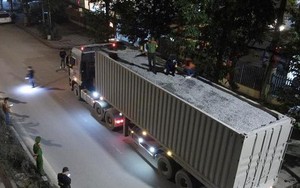 CSGT nói gì về xe tải chở đá ‘tàng hình’ lọt chốt cửa ngõ?