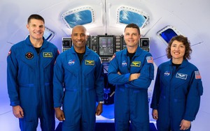 NASA: 1 phụ nữ và 1 người da đen đầu tiên sẽ bay tới Mặt trăng trong năm 2024