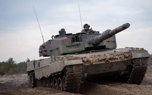 Xe tăng Leopard 2A4 dễ dàng bị hỏa thiêu?