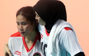 Thua Việt Nam ở bán kết SEA Games, tuyển Indonesia khóc nước nở, chìm trong nước mắt