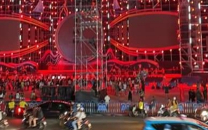 Ngã từ khán đài Festival biển Nha Trang, đạo diễn truyền hình tử vong
