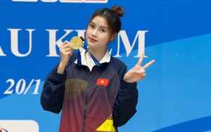 Vẻ đẹp ngọt ngào của nữ VĐV đấu kiếm Việt Nam
