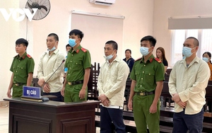 Nhóm "cát tặc" làm phó công an xã tử vong lãnh án 33 năm tù