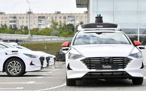 Robot taxi lăn bánh ở Nga, ai sẽ là bá chủ ngành xe tự lái?