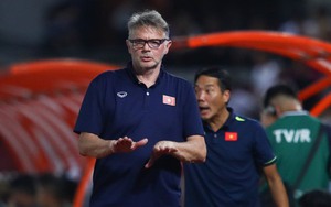 HLV Nguyễn Thành Vinh: "Hãy cho HLV Troussier thời gian để tuyển Việt Nam hay hơn"