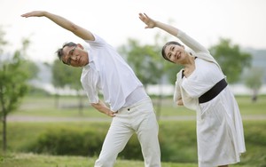Nhật Bản là quê hương của những người sống thọ nhất thế giới, bí quyết nằm ở bài tập 5 phút/ngày