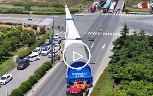 Cánh turbine gió khổng lồ vận chuyển trên đường bộ thế nào?