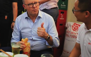 Điều gì khiến Thủ tướng Úc Anthony Albanese thích bánh mì Việt Nam?