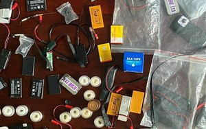 Phá 2 đường dây cung cấp thiết bị gian lận thi cử ngay trước kỳ thi THPT