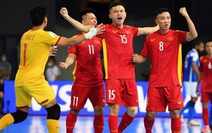 Tuyển futsal Việt Nam lập siêu phẩm, tạo nên cuộc rượt đuổi kịch tính trước Paraguay
