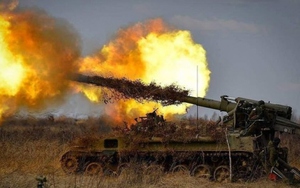 Pháo 2S5 Giatsint của Nga dội mưa hỏa lực phá hủy hệ thống pháo Ukraine