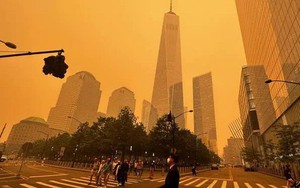 Sốc với loạt ảnh hiện tại ở New York hoa lệ: Khói cam ô nhiễm dày đặc bao trùm toàn thành phố