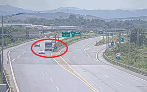 Camera vụ xe tải tông người đi bộ tử vong tại cao tốc Nội Bài - Lào Cai: Đã tìm thấy tài xế