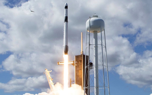 SpaceX đang khẳng định vị thế độc quyền, khiến các nhà khai thác vệ tinh và chính phủ phải ‘dựa dẫm’