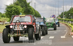 Hàng trăm ô tô địa hình diễu hành ở Đắk Lắk