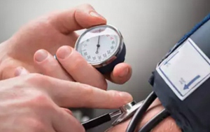 Cách tự đo huyết áp tại nhà đúng cách, bạn đã biết?