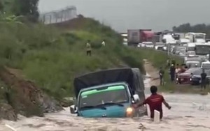 Cao tốc Phan Thiết - Dầu Giây ngập nặng vì bị hạ cốt nền?