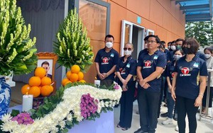 Thi thể tiền đạo Paollo được đưa về nước