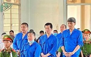 An Giang: Cựu cán bộ hải quan góp vốn buôn lậu đường, lãnh 16 năm tù