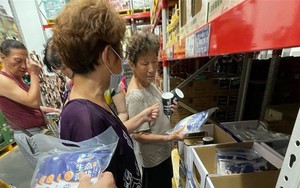 Muối 'cháy hàng' ở Trung Quốc sau khi Nhật Bản xả nước nhiễm xạ từ nhà máy Fukushima