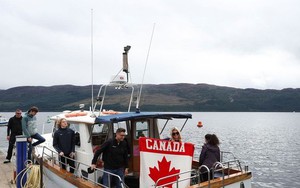 Scotland: Lần đầu tiên sau nửa thế kỷ, hàng trăm người cùng tìm kiếm quái vật hồ Loch Ness