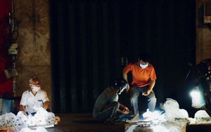 Chợ "âm phủ" lạ kỳ ở TP.HCM: Họp lúc 3h sáng và nhanh chóng "biến mất"
