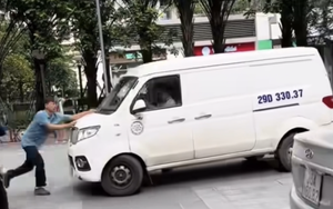 Xác minh danh tính tài xế hành hung, tông xe liên tục vào người đàn ông rồi bỏ chạy