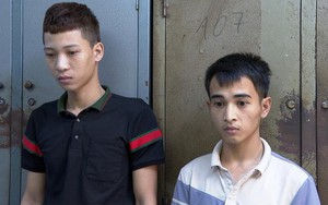 Thủ đoạn dùng 'bút thoát hiểm' phá kính ô tô để trộm đồ của 2 thanh niên