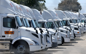 Gã khổng lồ vận tải 99 năm tuổi của Mỹ phá sản, kéo theo 30.000 công nhân thất nghiệp