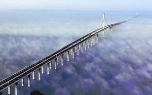 Xây cầu khổng lồ với 5.200 trụ đỡ, chi phí khủng 164 nghìn tỷ, Trung Quốc khiến thế giới ngỡ ngàng với công trình vượt biển độc đáo