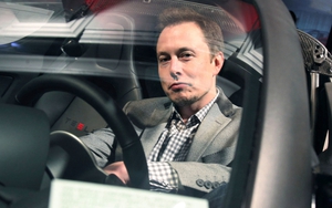 Người tài xế học lái 4 tháng khiến Elon Musk 'tự ti' về hệ nơ-ron của mình