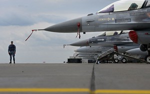 Sân bay Starokonstantinov chuẩn bị tiếp nhận tiêm kích F-16 đầu tiên