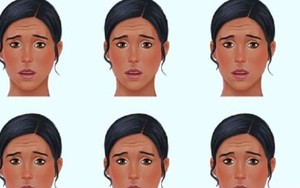 Cô gái nào khác với những người còn lại?