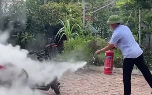 Pin xe điện khi cháy không thể dập bằng bình chữa cháy mini, chuyên gia nói gì?