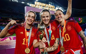 Nữ ngôi sao bị Chủ tịch LĐBĐ "khóa môi" dẫn đầu đề cử FIFA The Best 2023