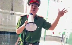 CLIP: Anh công an hướng dẫn phòng cháy chữa cháy gây bão mạng
