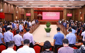 Hà Nội mặc niệm các nạn nhân vụ cháy chung cư mini