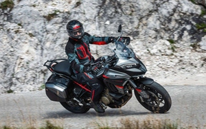 Ducati Multistrada V4 S Grand Tour 2024 ra mắt với vẻ ngoài ấn tượng