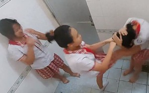 Nữ sinh hút thuốc, đánh nhau trong nhà vệ sinh: Trường mời công an ...